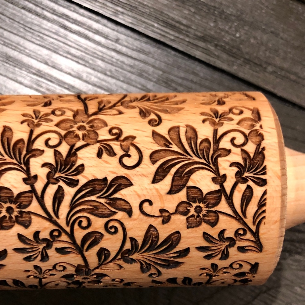 Algis Crafts Embossed Floral Rolling Pin - Picture 3 of 11